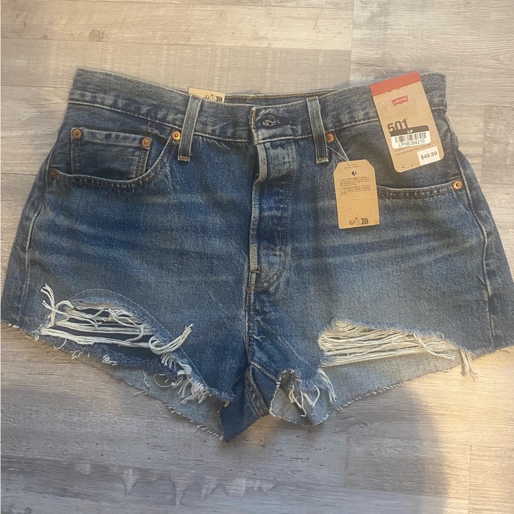 Women’s Levi 501 Shorts, Size 31